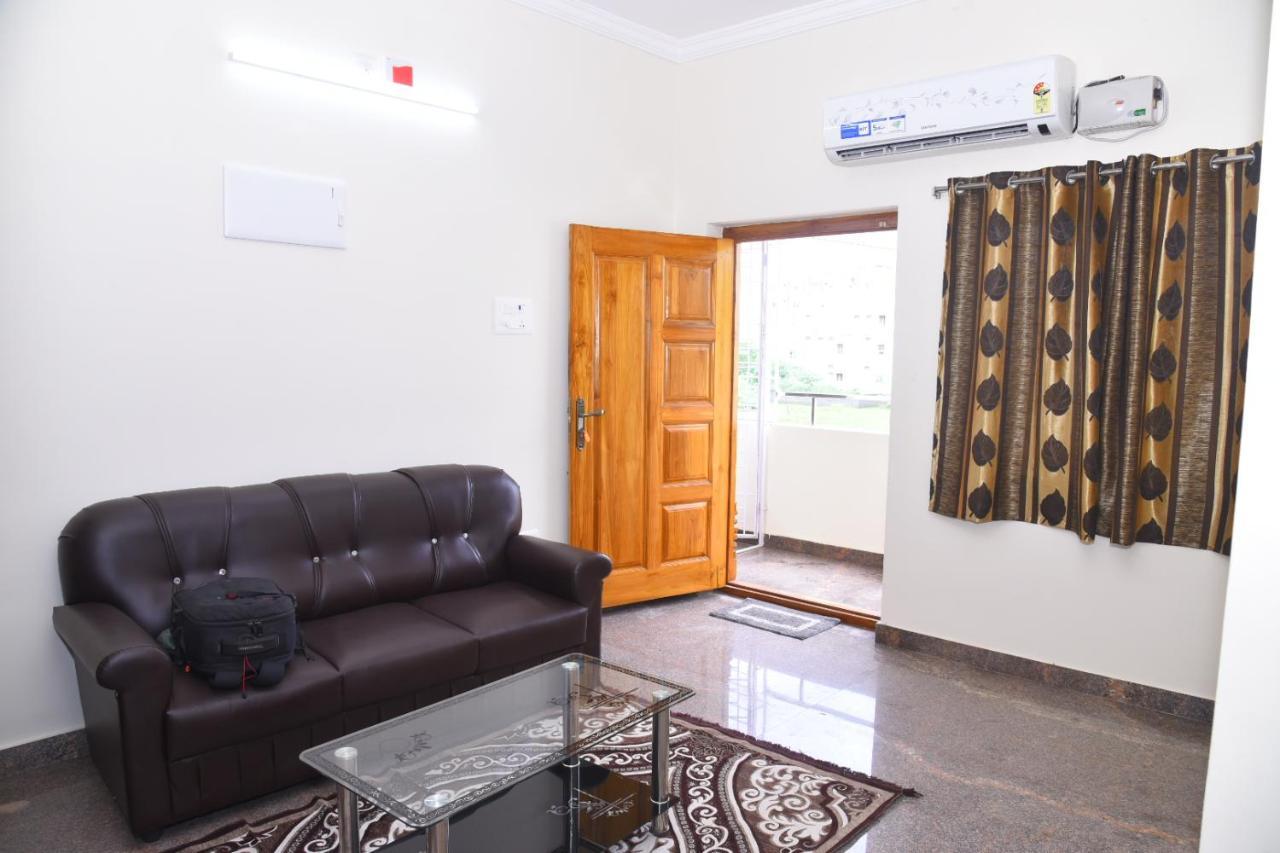 טירופאטי Four Seasons Home Stay מראה חיצוני תמונה
