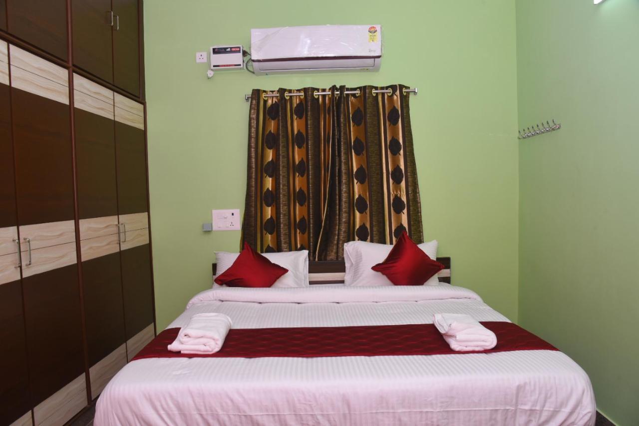 טירופאטי Four Seasons Home Stay מראה חיצוני תמונה