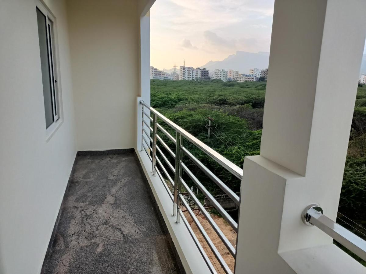 טירופאטי Four Seasons Home Stay מראה חיצוני תמונה