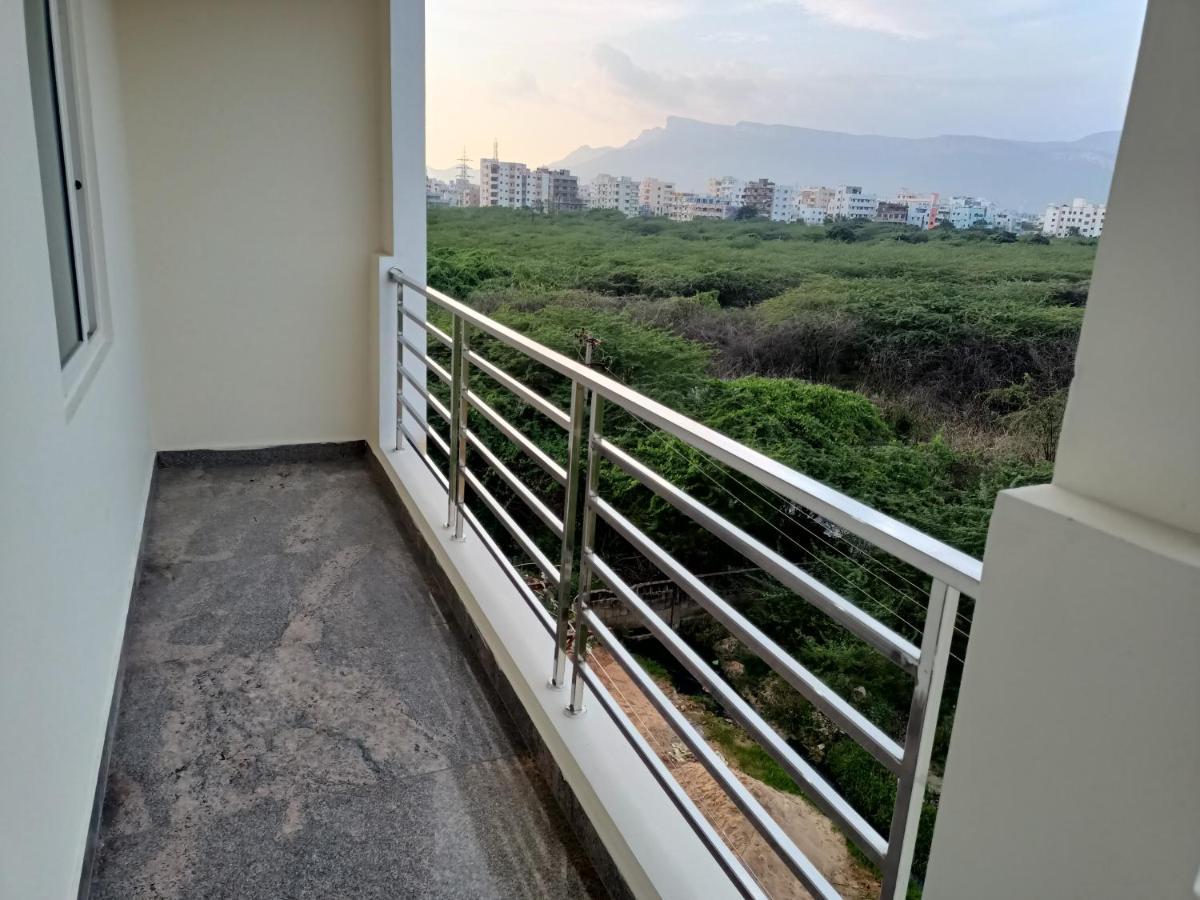 טירופאטי Four Seasons Home Stay מראה חיצוני תמונה