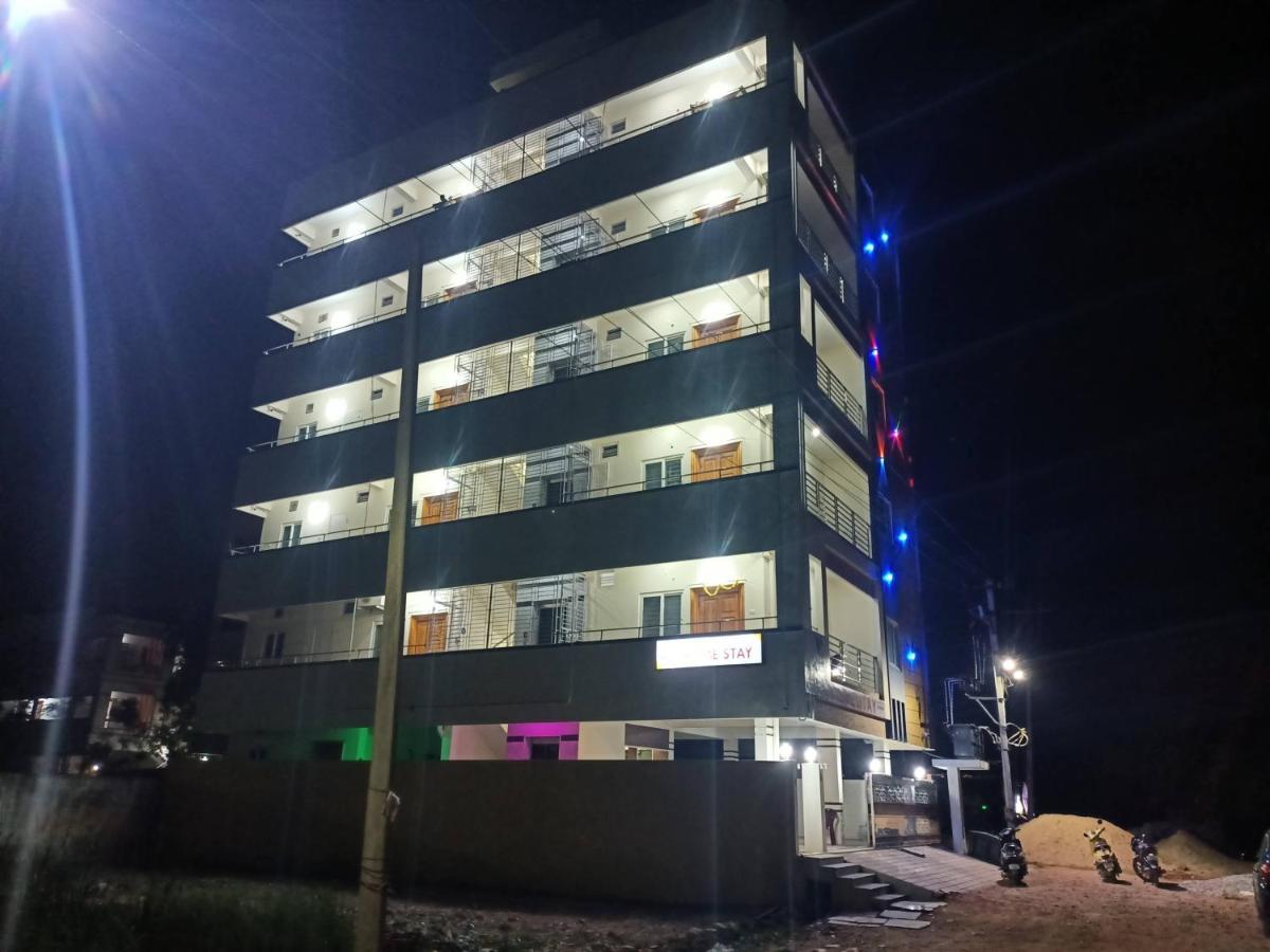 טירופאטי Four Seasons Home Stay מראה חיצוני תמונה